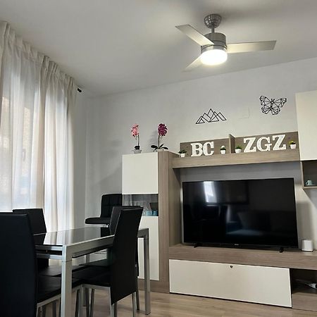 El Bc Zaragoza - Aljaferia Apartment Bagian luar foto