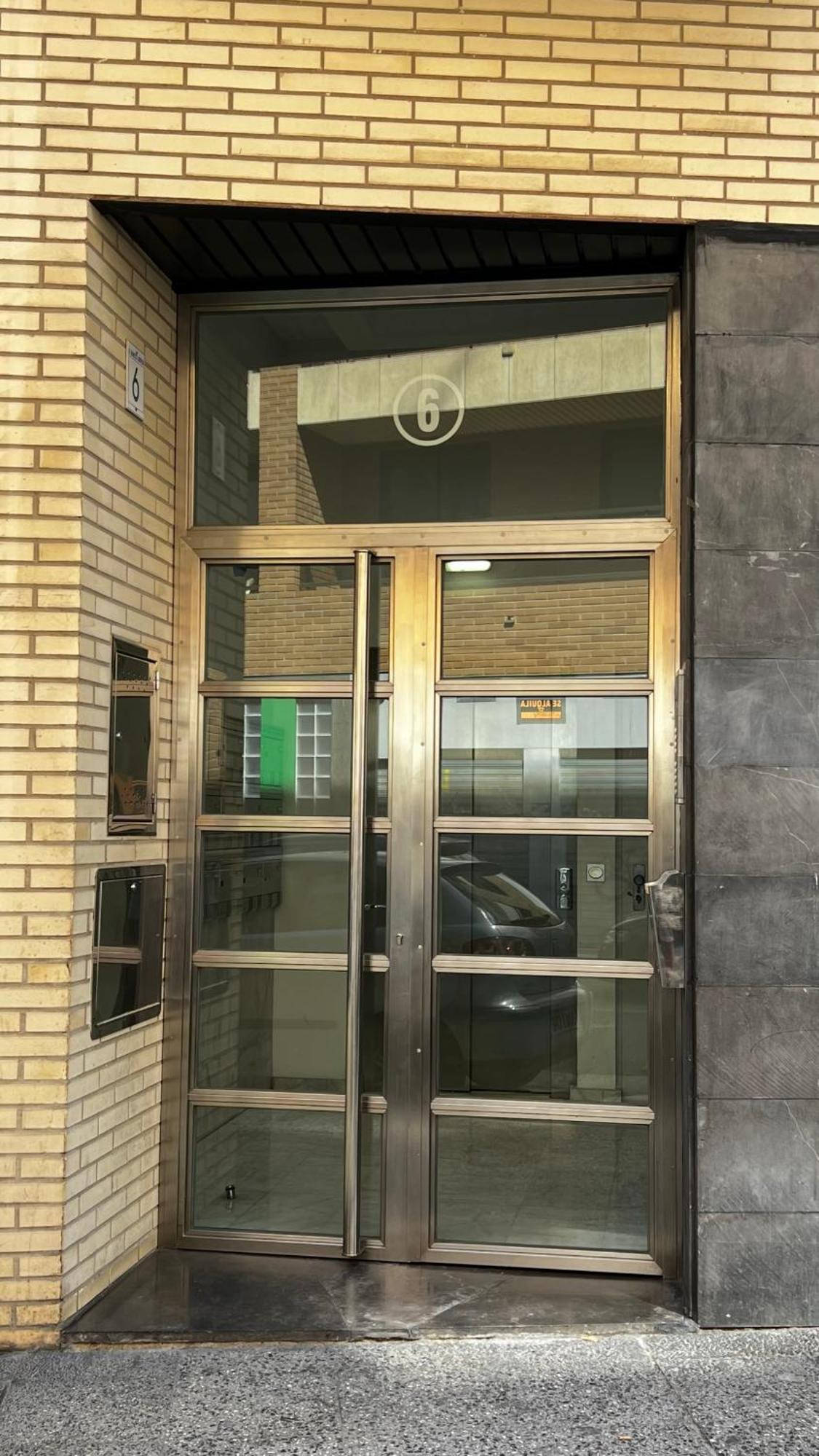 El Bc Zaragoza - Aljaferia Apartment Bagian luar foto