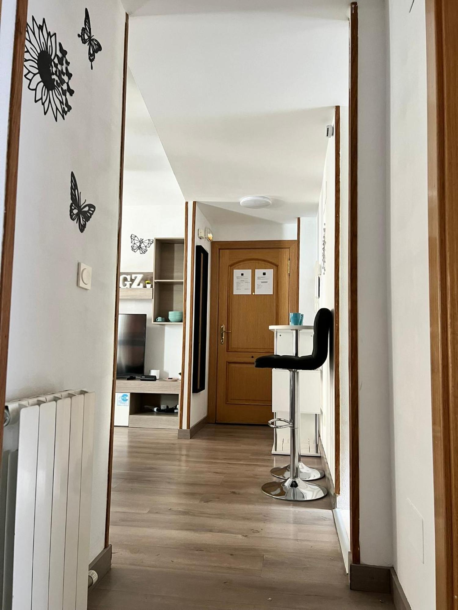 El Bc Zaragoza - Aljaferia Apartment Bagian luar foto