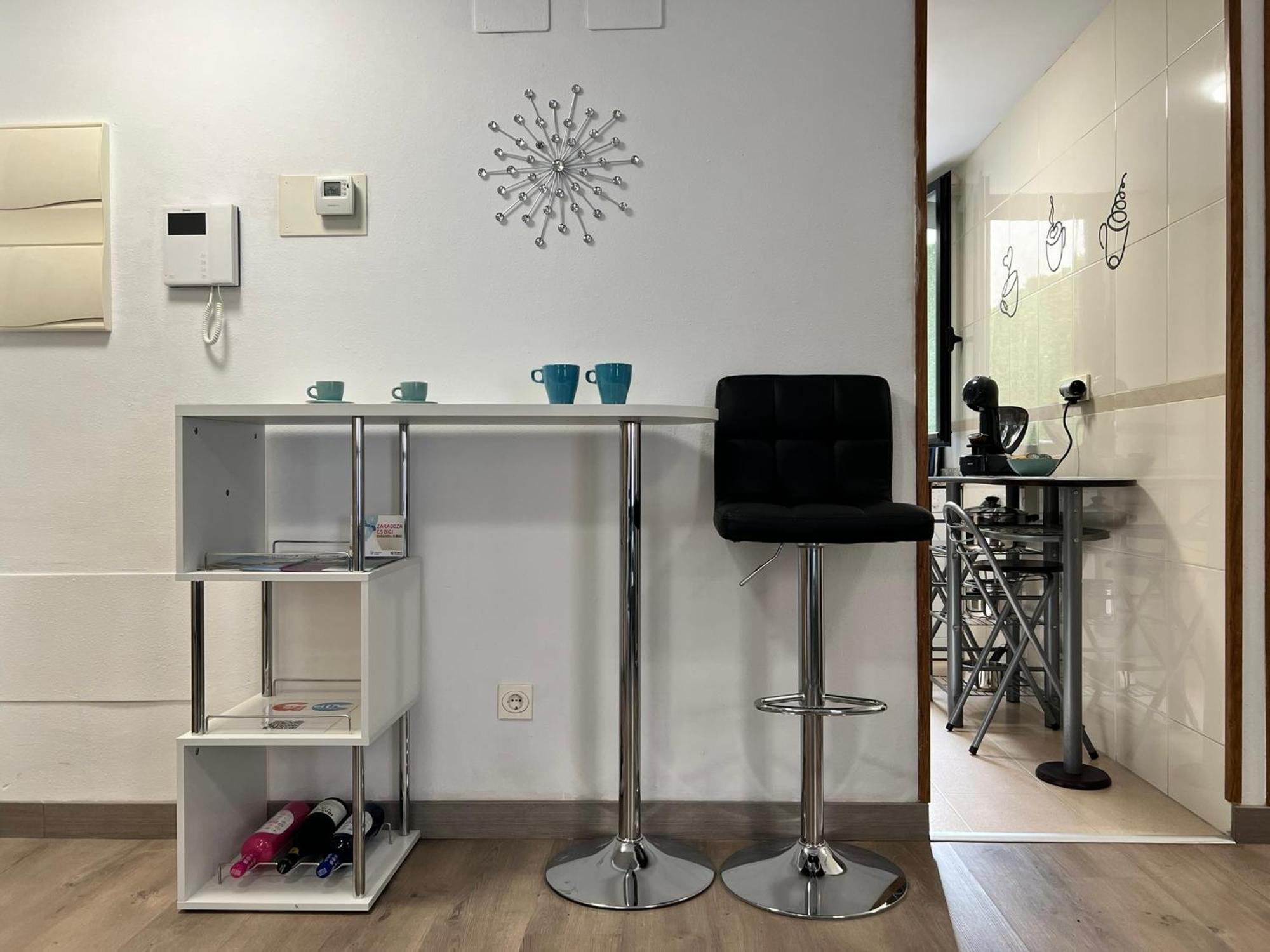 El Bc Zaragoza - Aljaferia Apartment Bagian luar foto
